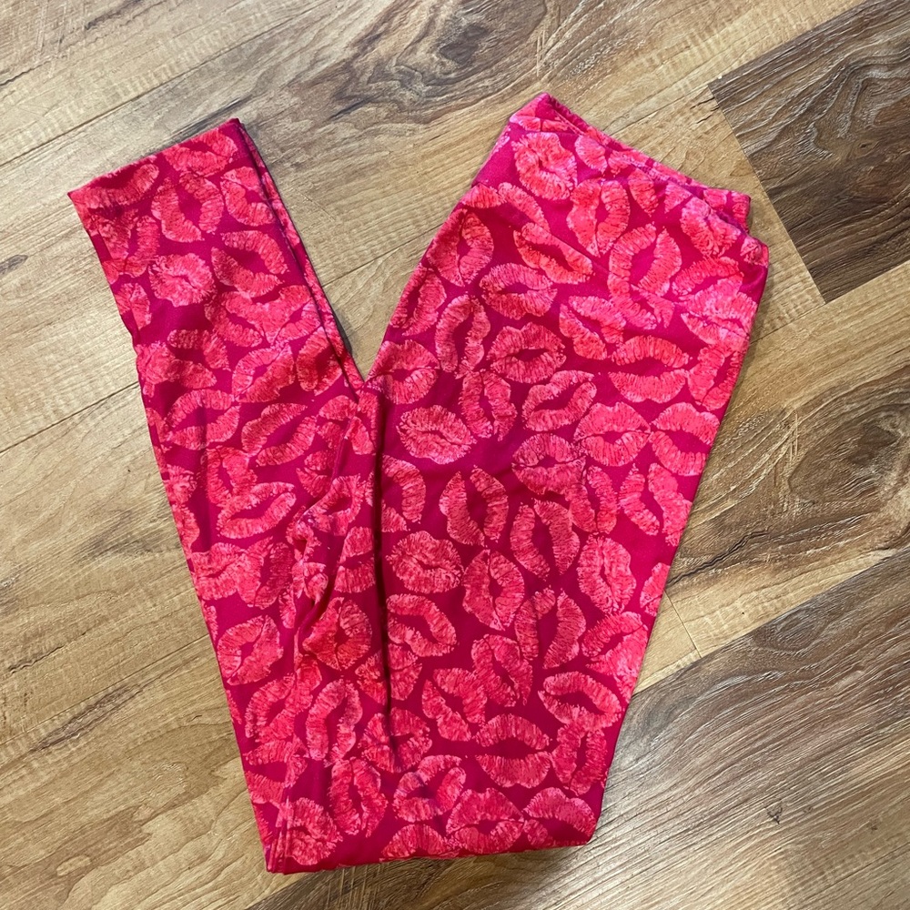 Lularoe one size leggings
